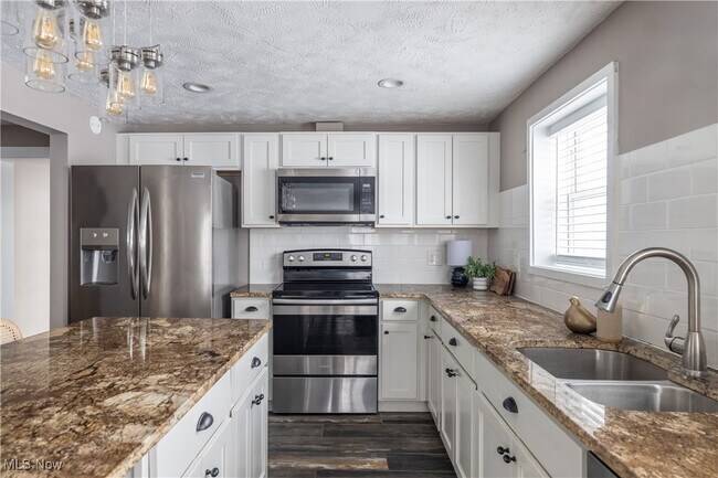 Building Photo - 4226 Broadview Rd