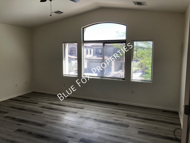 Building Photo - 7651 E Majestic Palm Ln