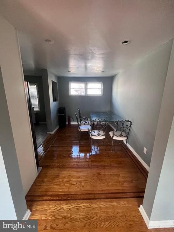 Building Photo - 4737 Vista St