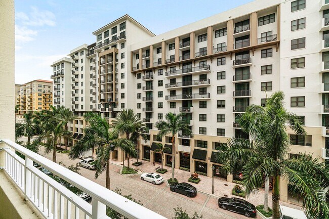 Building Photo - 99 SE Mizner Blvd