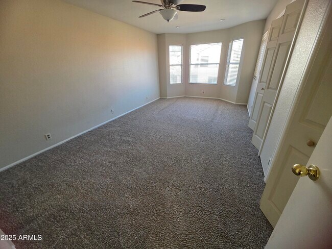 Building Photo - 7724 W Oraibi Dr