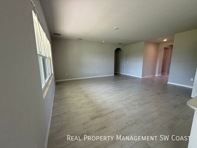 Building Photo - 434 Rio De Janeiro Ave