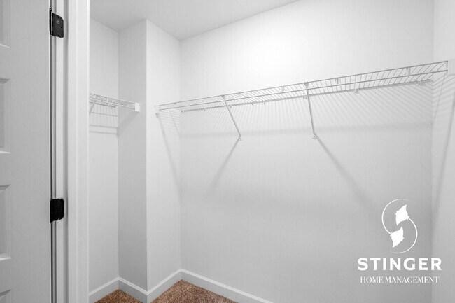 Building Photo - 154 Thistle Ln