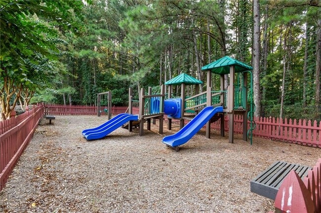 Building Photo - 4677 Liberty Square Dr