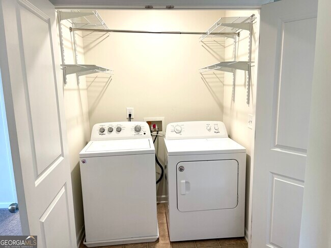 Building Photo - 195 Mountain Rest Ct SE