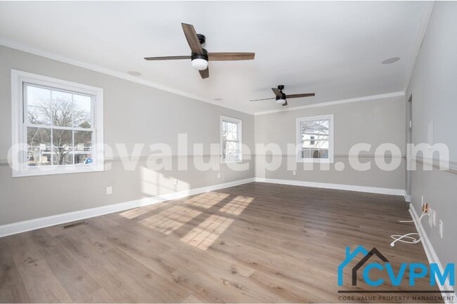 Building Photo - 2617 Belair Dr