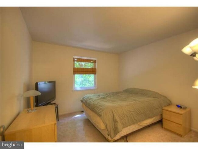 Building Photo - 19 Fawnhollow Ct