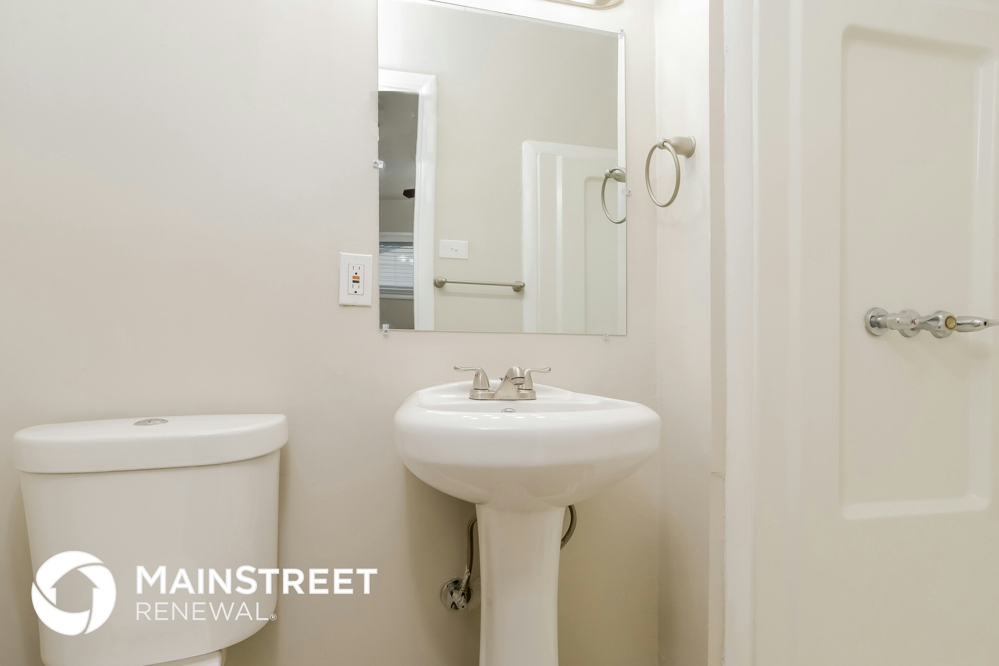 Building Photo - 10806 Bristol Terrace