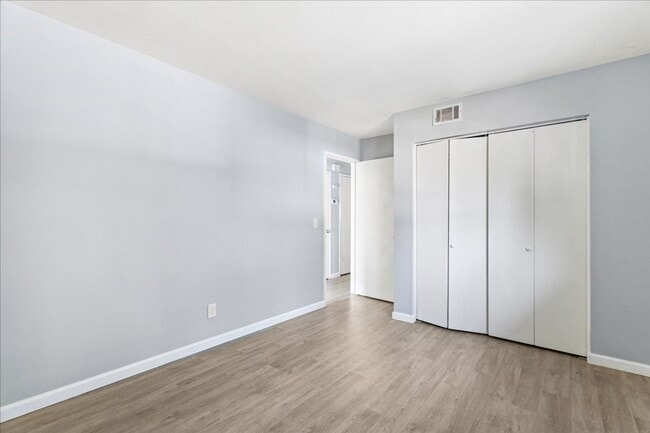 Building Photo - 4718 Hayford Way