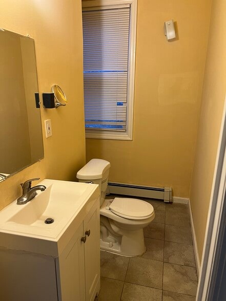 Building Photo - 109 Frank E Rodgers Blvd N