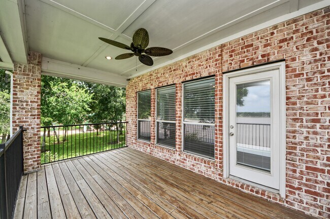 Building Photo - 3727 Lakeridge Canyon Dr