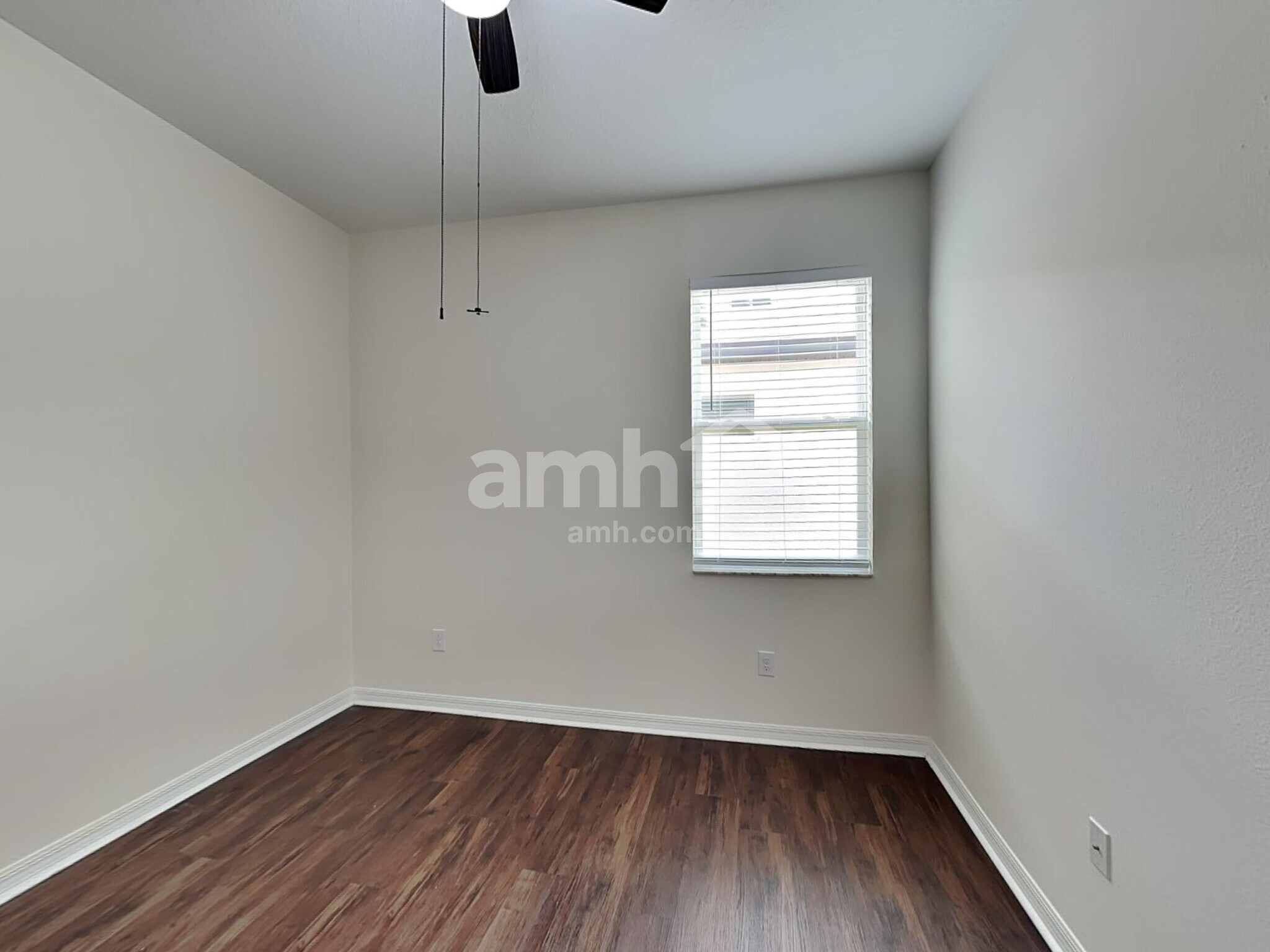 Building Photo - 8634 Firefly Pl