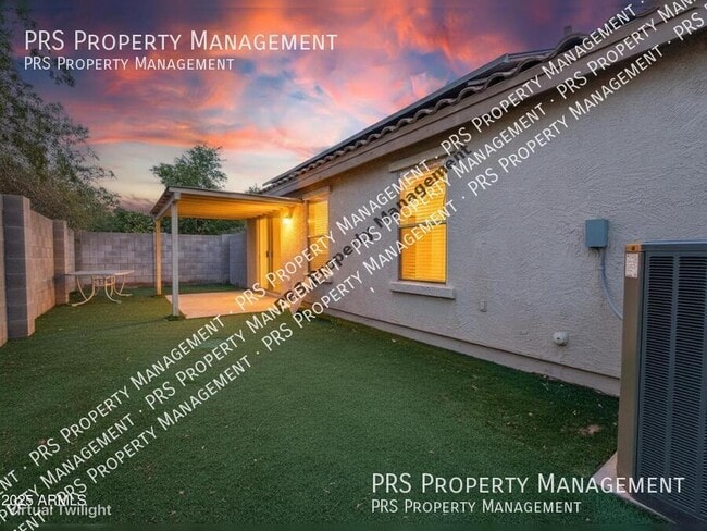 Building Photo - 1042 S Clancy Cir