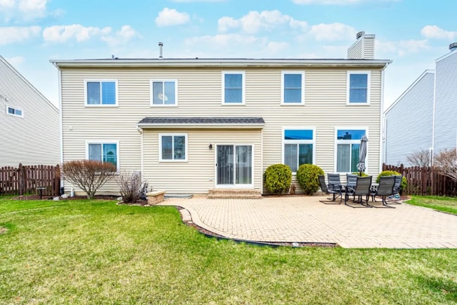 Building Photo - 1444 Sage Dr