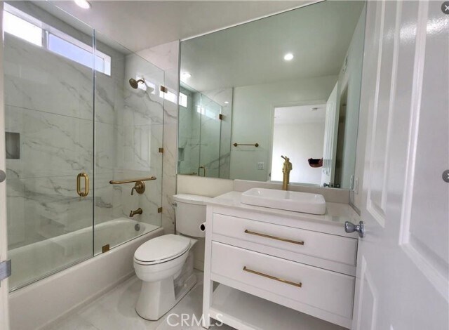 Building Photo - 14631 Dickens St