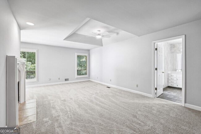 Building Photo - 110 Westchester Way