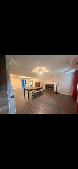 Building Photo - 304 Heatherwood Dr
