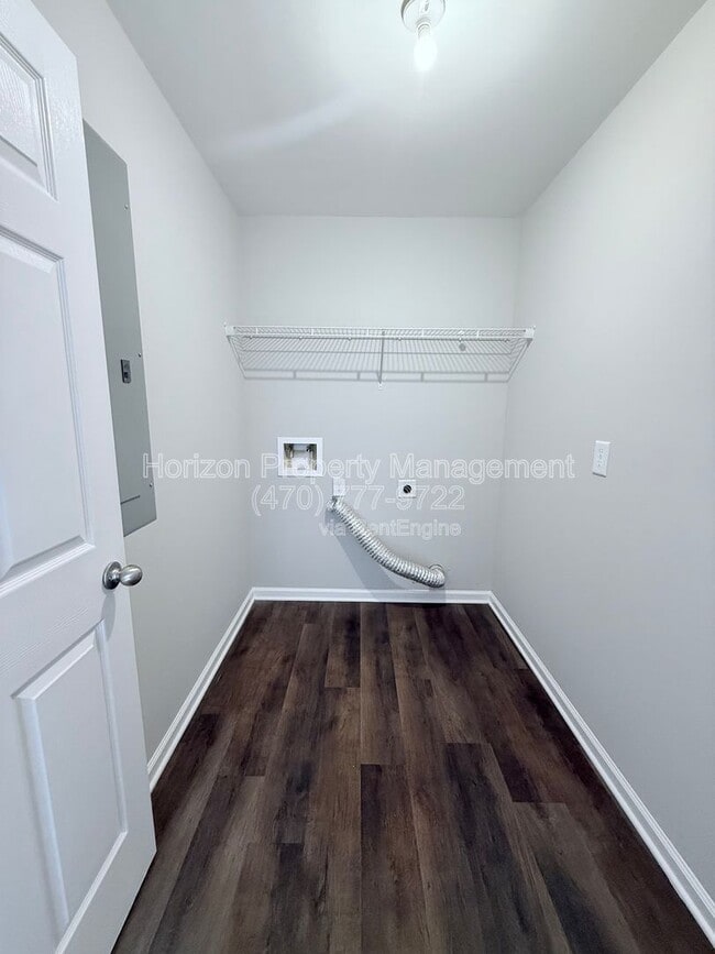 Building Photo - 6830 Crystal Cove Trail