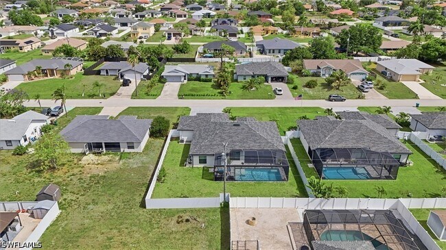 Building Photo - 1214 SW 29th Terrace