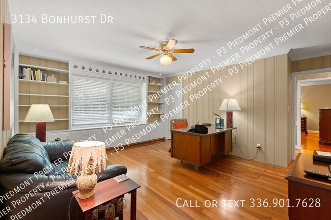 Building Photo - Wonderful Furnished Condo Close to Wake Fo...