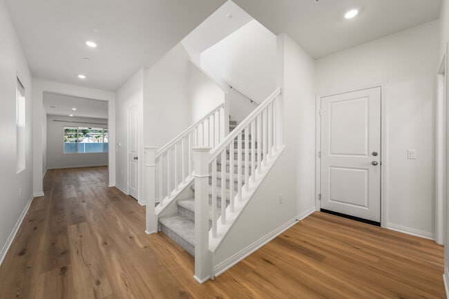 Building Photo - 27342 Denali Ct