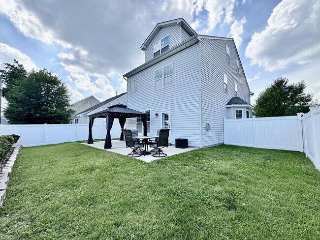 Building Photo - First-Time Rental, Available July 1st! Attached Garage - 2 Primary Suites - Pet-Friendly (Under 4...
