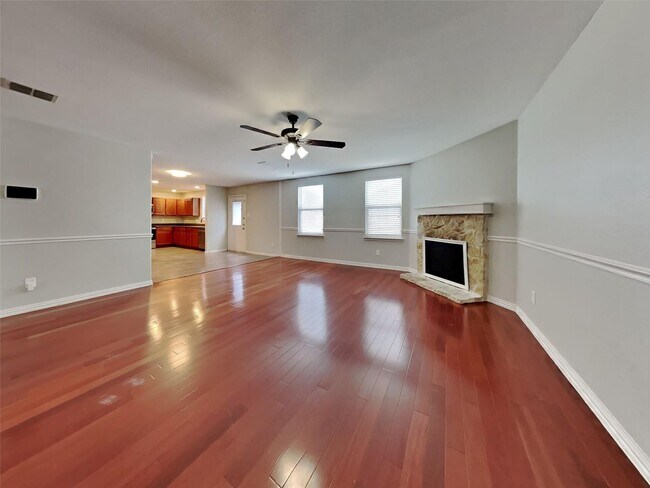 Building Photo - 5 BR/3BA | 3-Living areas | 2-Car Garage | Private Pool!