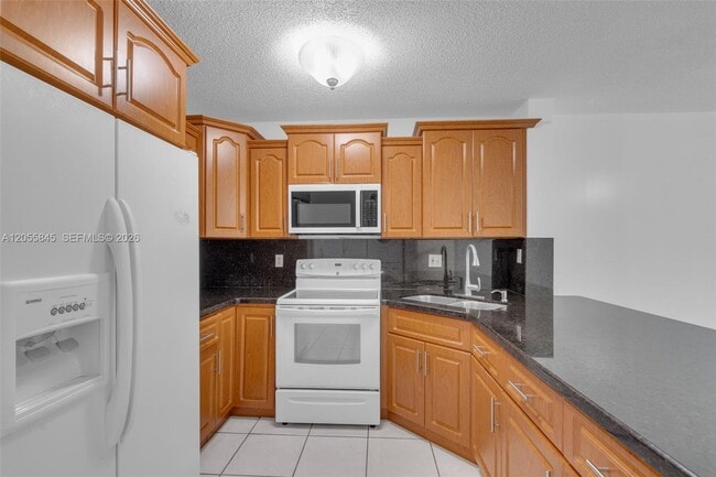 Building Photo - 8851 NW 119th St