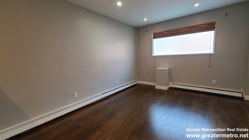 Building Photo - 99 Endicott St