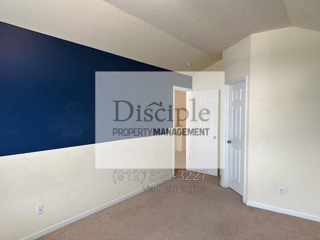 Building Photo - 169 Regency Cir