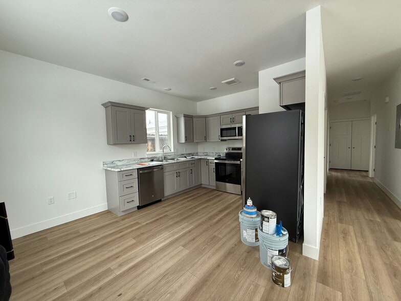 Building Photo - 2519 Arnold Ln