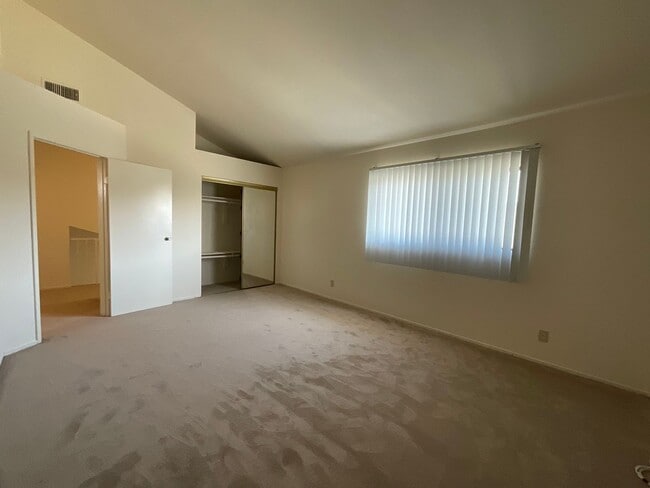 Building Photo - 8641 Moody St