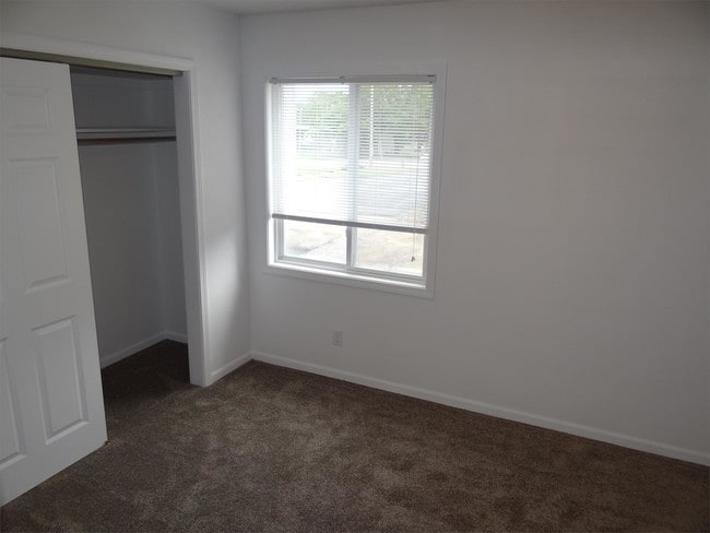 Building Photo - 3304 SW 29th St