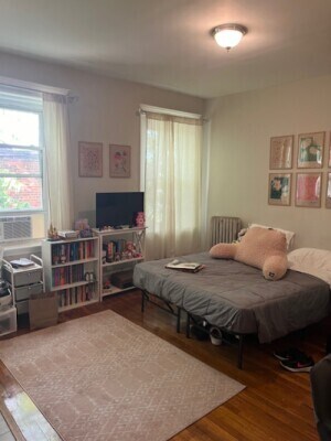 Primary Photo - 73 Park Dr