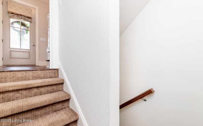 Building Photo - 9413 Civic Way