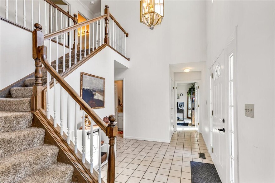 Building Photo - 1428 Hudson Lndg