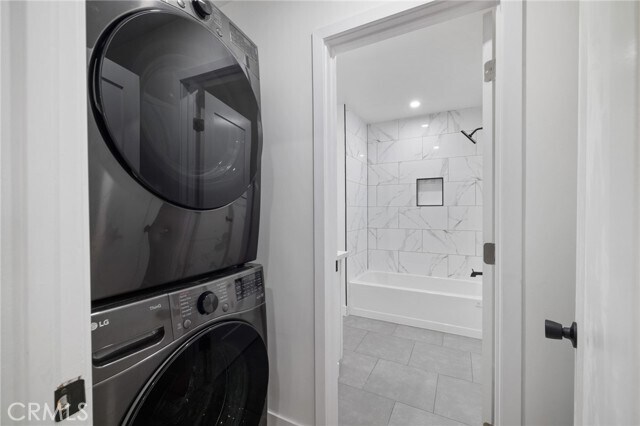 Building Photo - 17000 Burbank Blvd