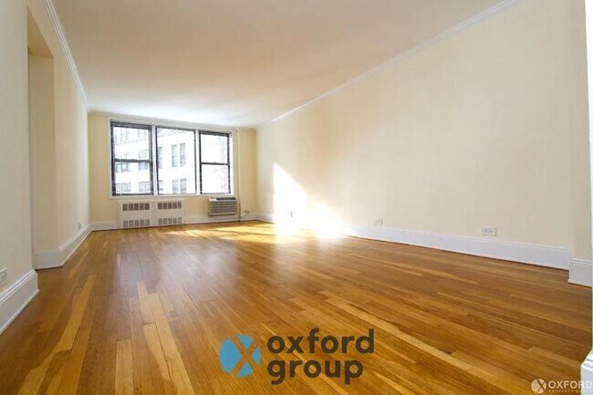 Primary Photo - 2 bedroom in New York NY 10011