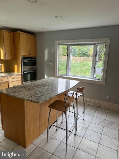 Building Photo - 1065 Lyme Ct