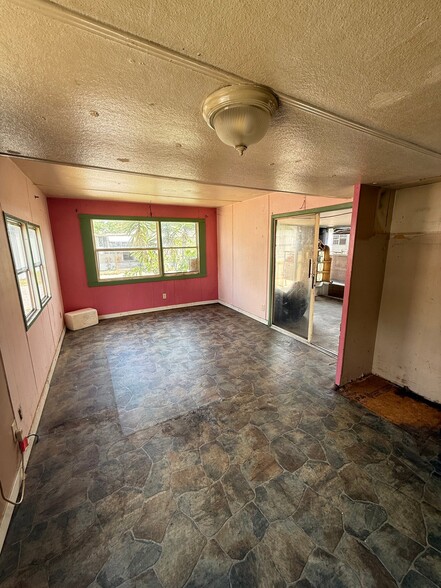 Building Photo - 920 Boardwalk Ln