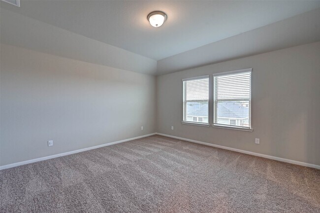 Building Photo - 21450 Holly Heights Rd