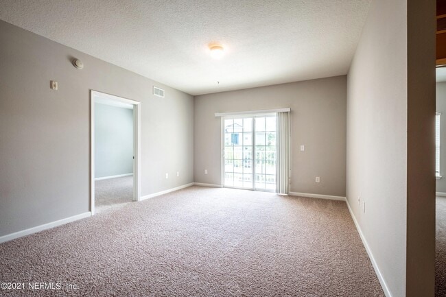 Building Photo - 4920 Key Lime Dr