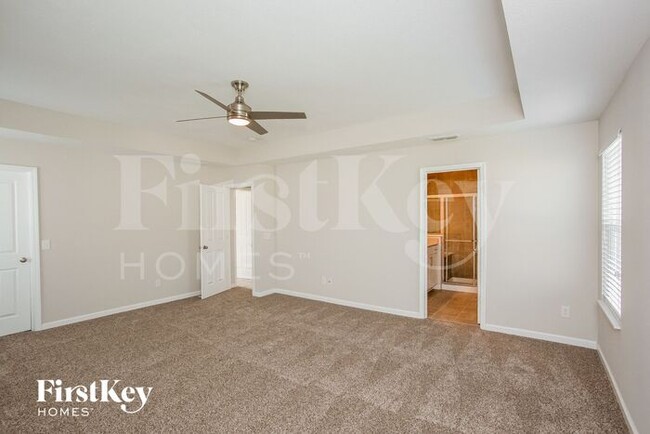 Building Photo - 10576 Glenwyck Pl