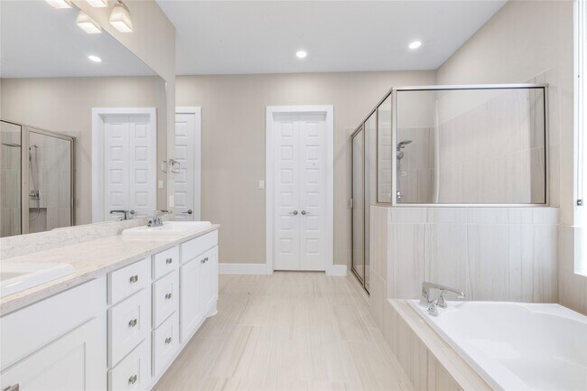 Building Photo - 24815 Pavonia Lake Ln