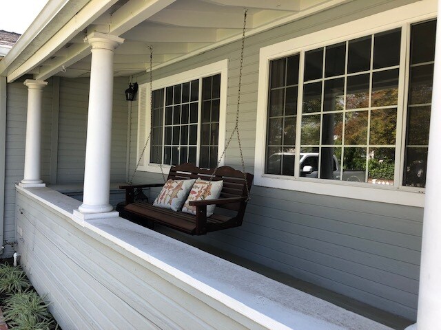 Porch Swing - 13225 McCulloch Ave