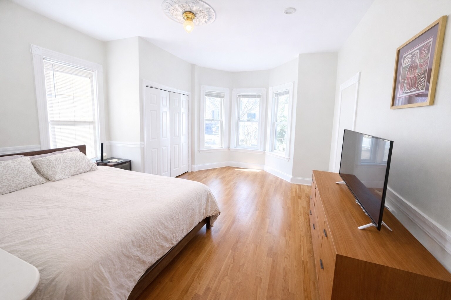 Bedroom 1 - 16 Lincoln St