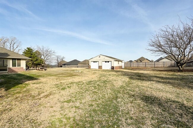 Building Photo - 7201 NW 150th St