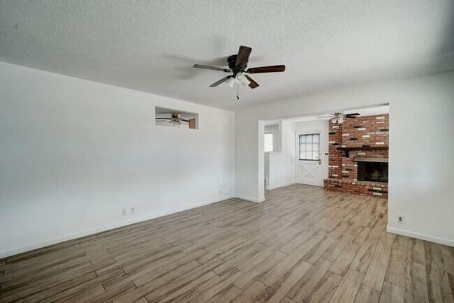 Building Photo - COMING SOON! Charming 3-Bedroom Home Near ASU – Prime Location!