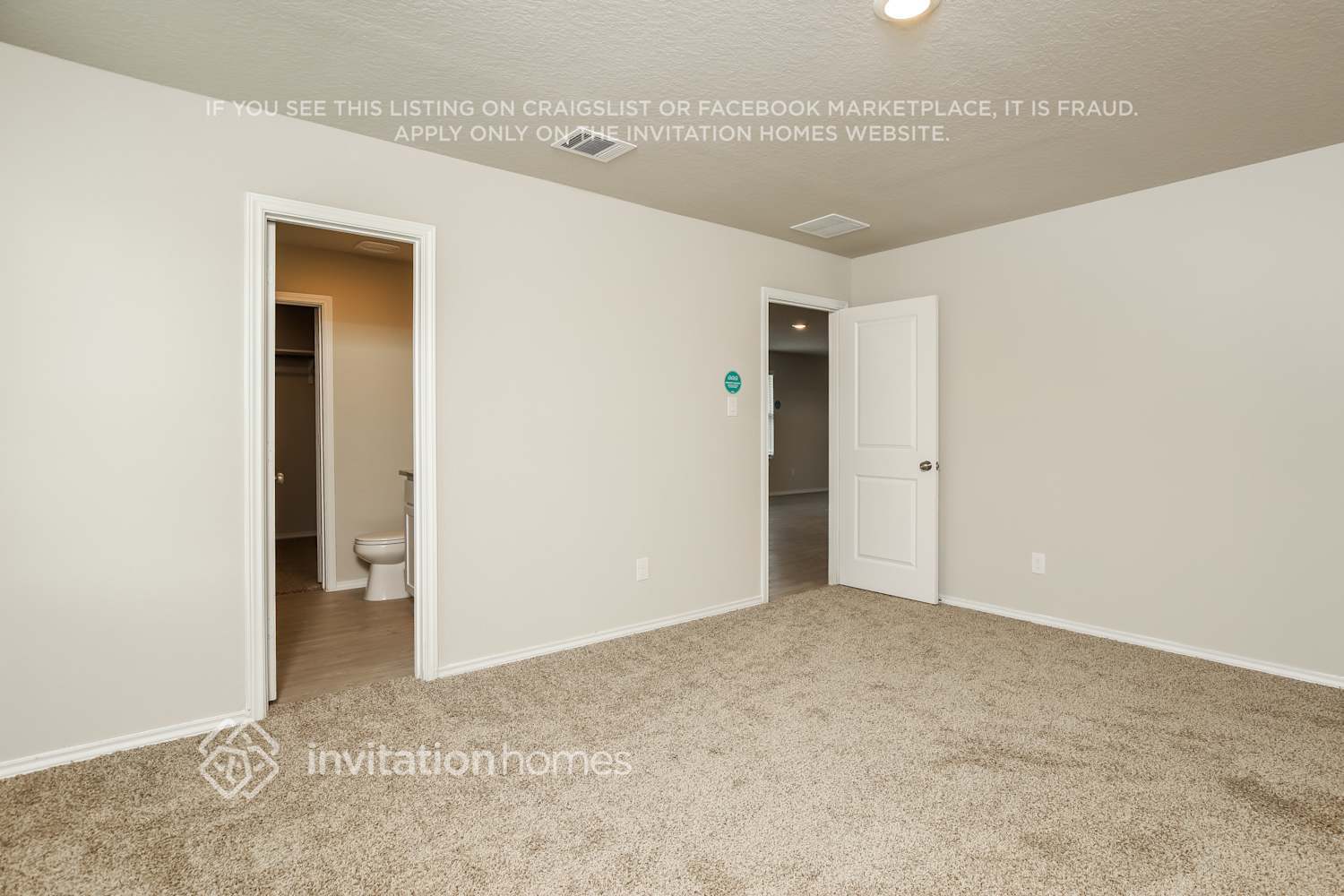 Building Photo - 10554 Varmus Dr