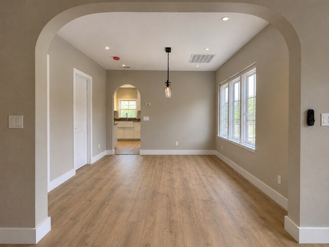 Building Photo - 1567 Silverado Trail